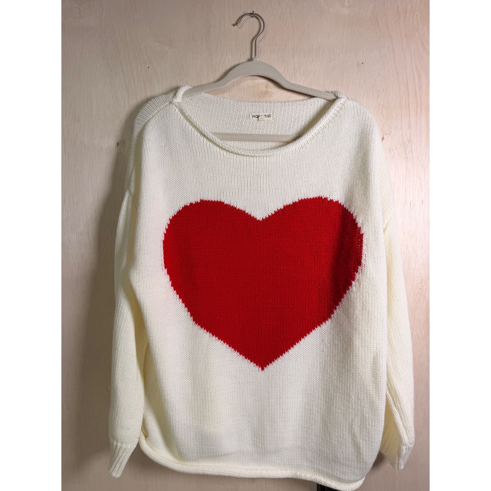 Mainstrip Heart Oversized Sweater Women Medium White Red Excellent Knit Pullover